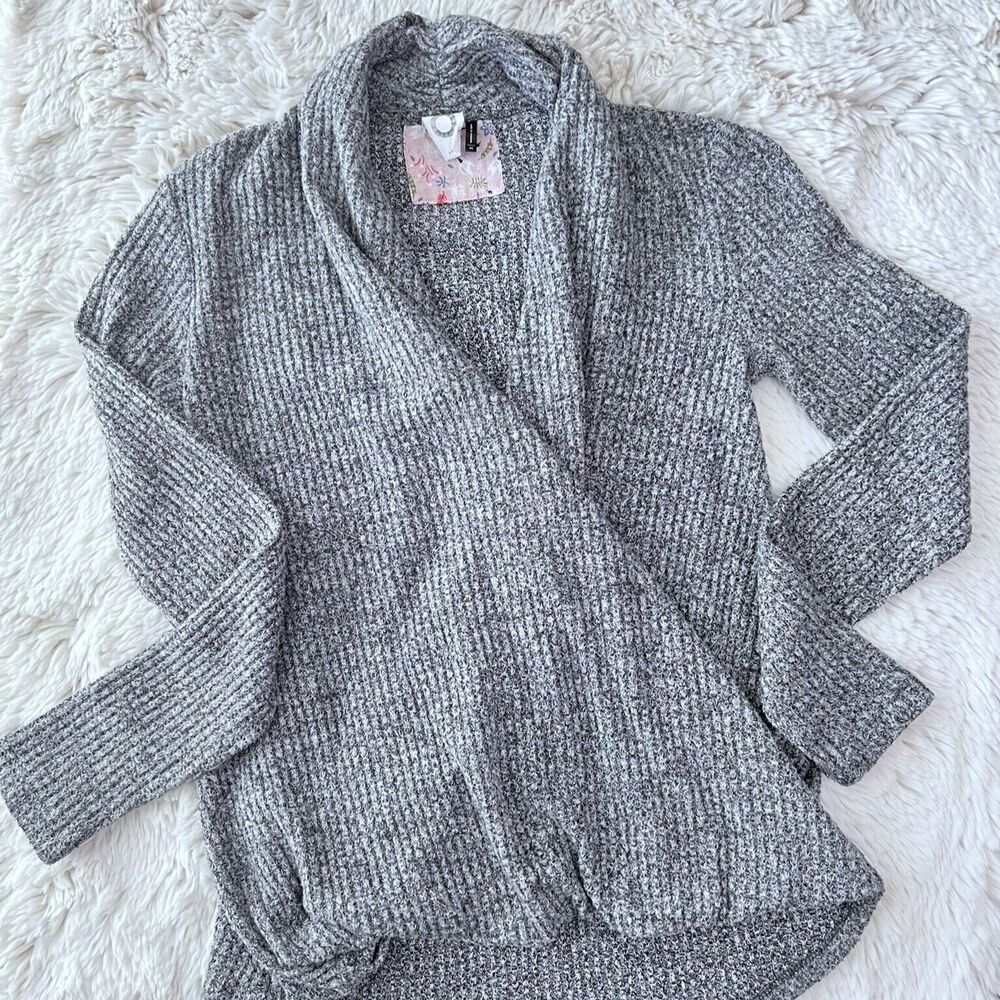 Anthropologie Akemi + Kin Waffle Knit Grey Wrap Top Woodruff Sweater Women's XS - Picture 9 of 10